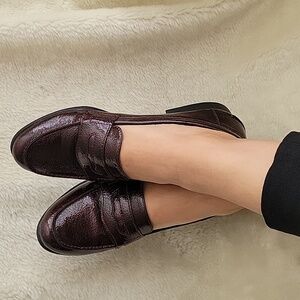 LIFE STRIDE Women's Margot Chic Loafers. Size 6.5M. Color Pinot Nior|Burgundy